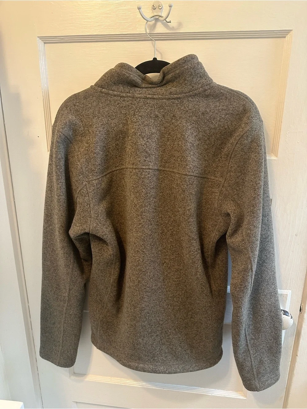 The North Face Men's Gray Quarter-Zip Fleece Pullover